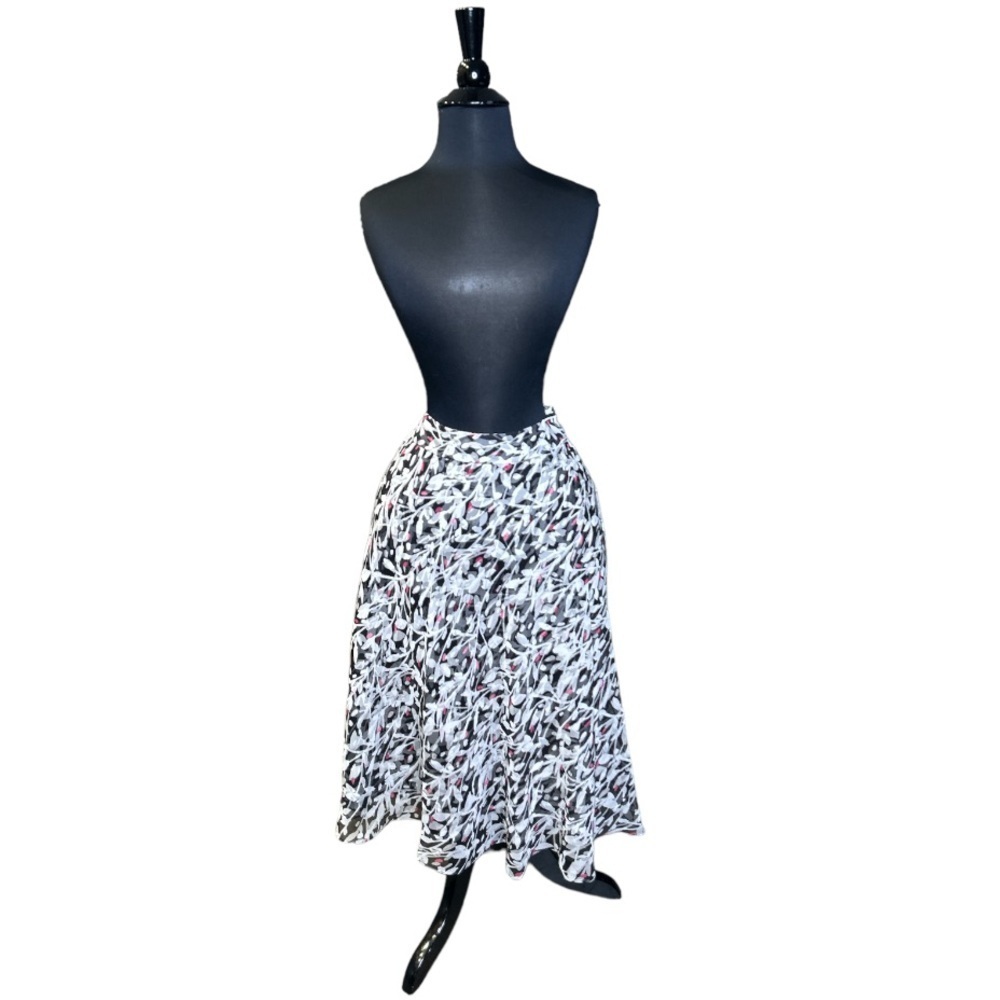 Jones’s New York Skirt